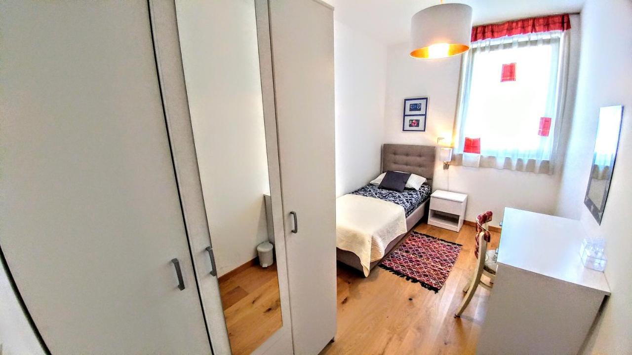 Znjanski Vidici Franka Split Luaran gambar
